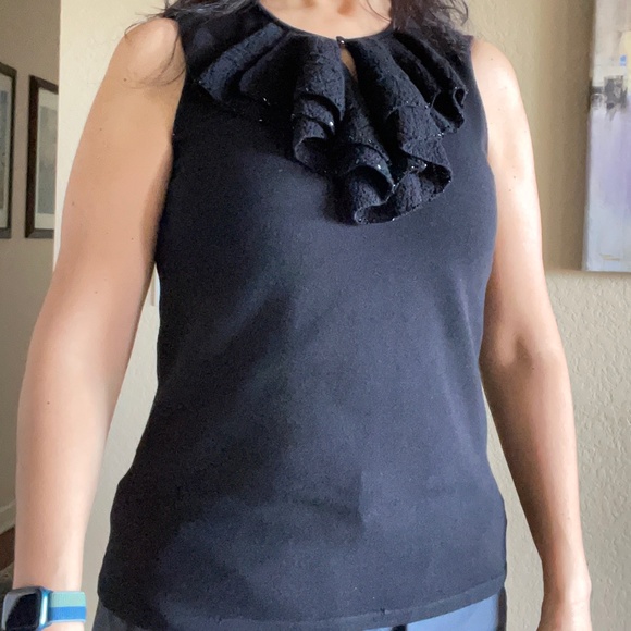 #8 Lauren Ralph Lauren Ruffled Sleeveless Black Top - Picture 5 of 7